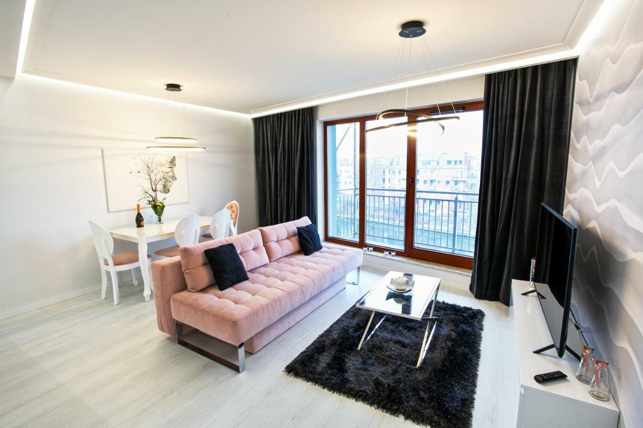Apartment Z Basenem I Widokiem Na Motlawe Gdansk